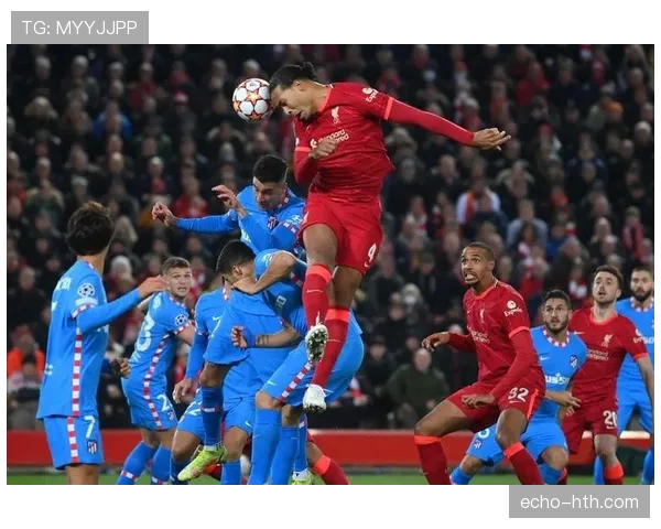 范戴克膝伤重创阿贾克斯战术体系,球队未来竞争力承压 范戴克膝伤重创阿贾克斯战术体系,球队未来竞争力承压